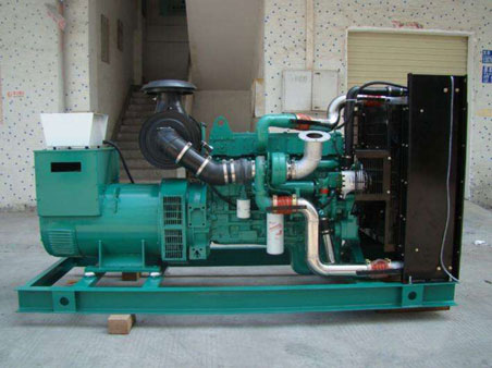 武夷山1100kw康明斯柴油发电机组图片 武夷山1100kw康明斯柴油发电机组图片